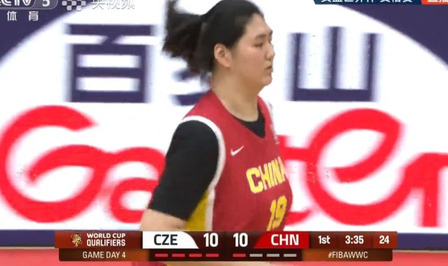 女篮世预赛|中国队84：74击败捷克队，张子宇4分2篮板