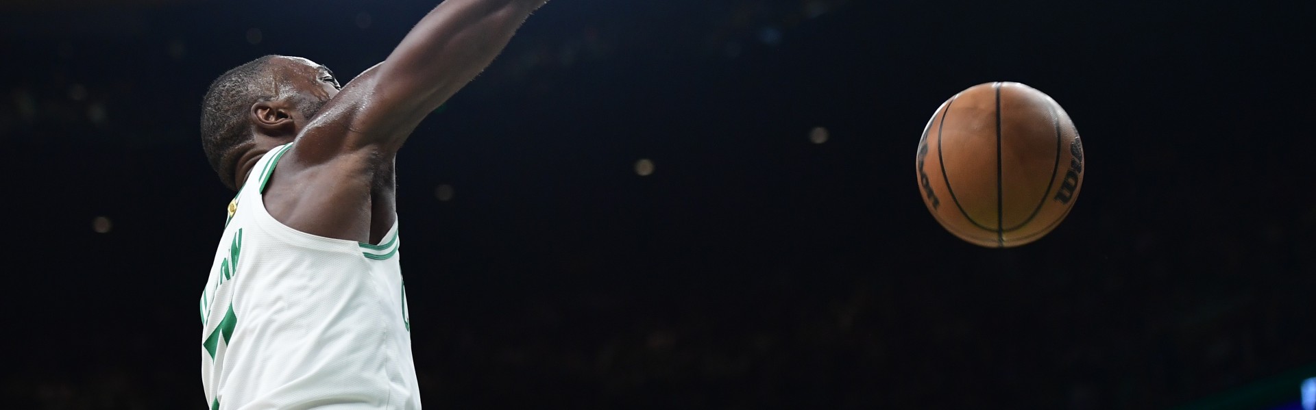 2026世界杯客户端安装-武切维奇：之前不知道杰伦·布朗这么健谈 场上场下他都帮我很多